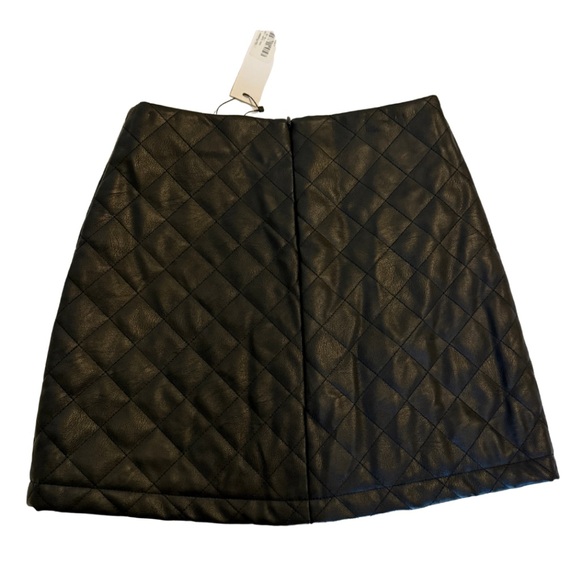 BB Dakota by Steve Madden ‘We Quilt This City Faux Leather Mini Skirt’ - Picture 7 of 9